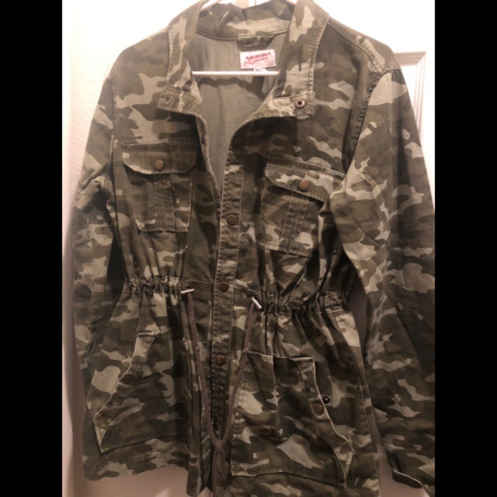 Arizona Large camo trench coat